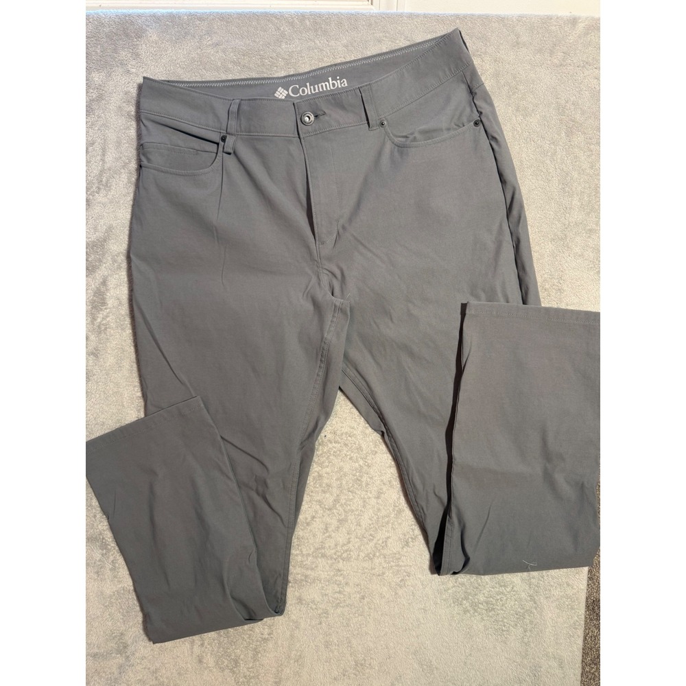 Columbia Mens Gray Outdoor Hiking Travel Pants 34x32 Straight Leg Dress Pants